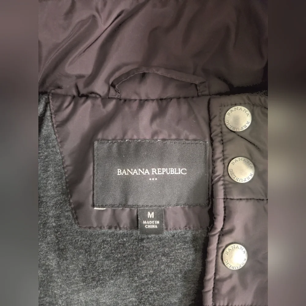 Banana Republic Men Quilted Vest size M Quilted Sleeveless Vest - Dark Plum